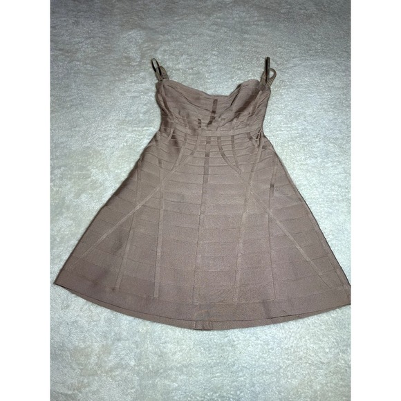 Herve‎ Leger Beautiful Pink Mini Dress Size Medium - Picture 1 of 11